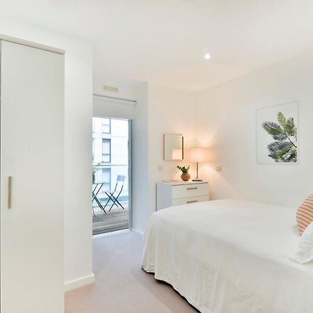 Madison Hill - Clapham South 1 - Two Bedroom Flat London Eksteriør billede
